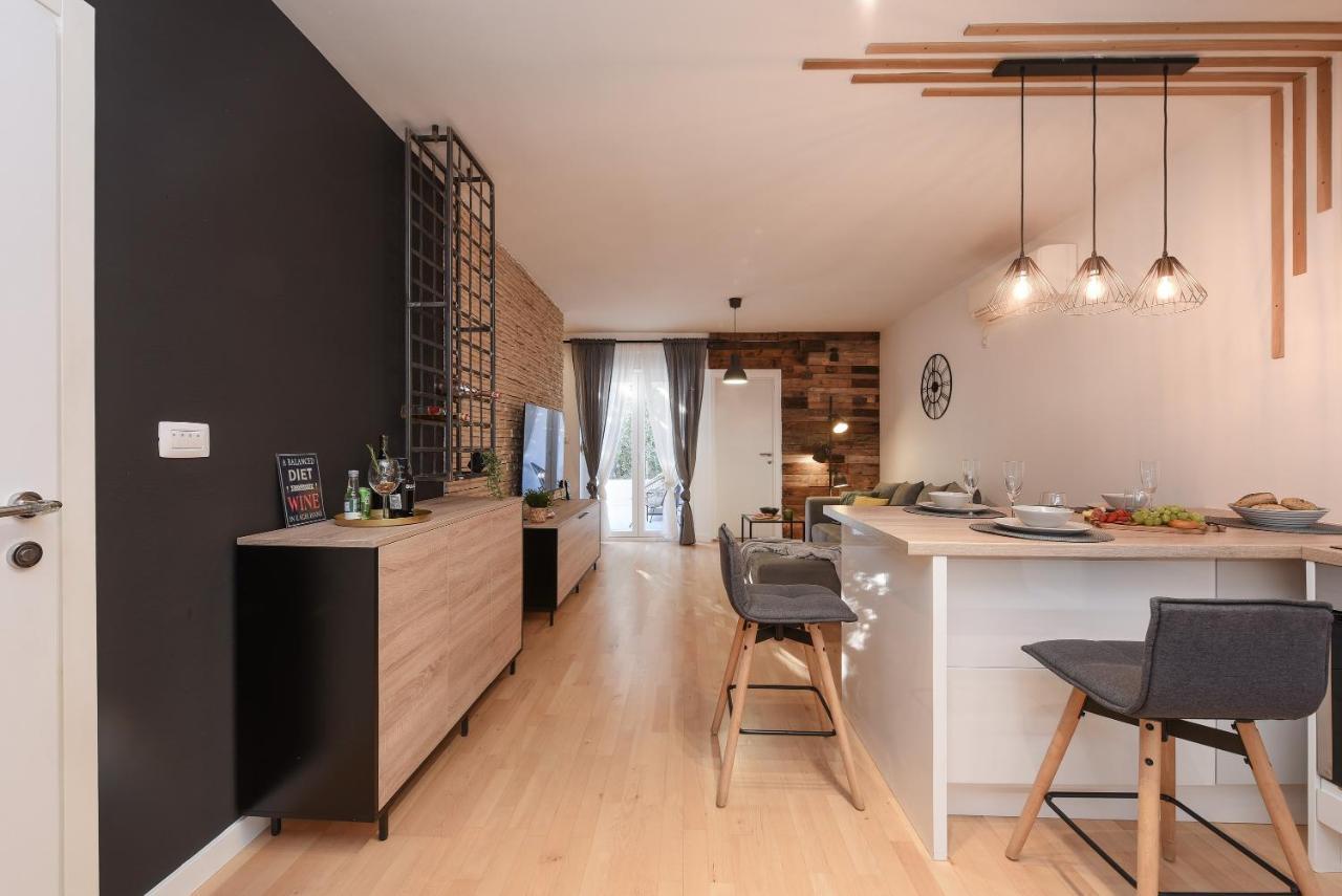 L&R Luxury Apartment- Free Parking Zadar Exterior photo