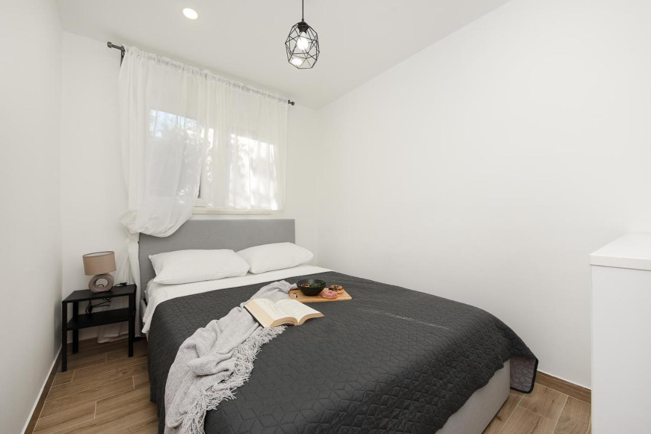 L&R Luxury Apartment- Free Parking Zadar Exterior photo